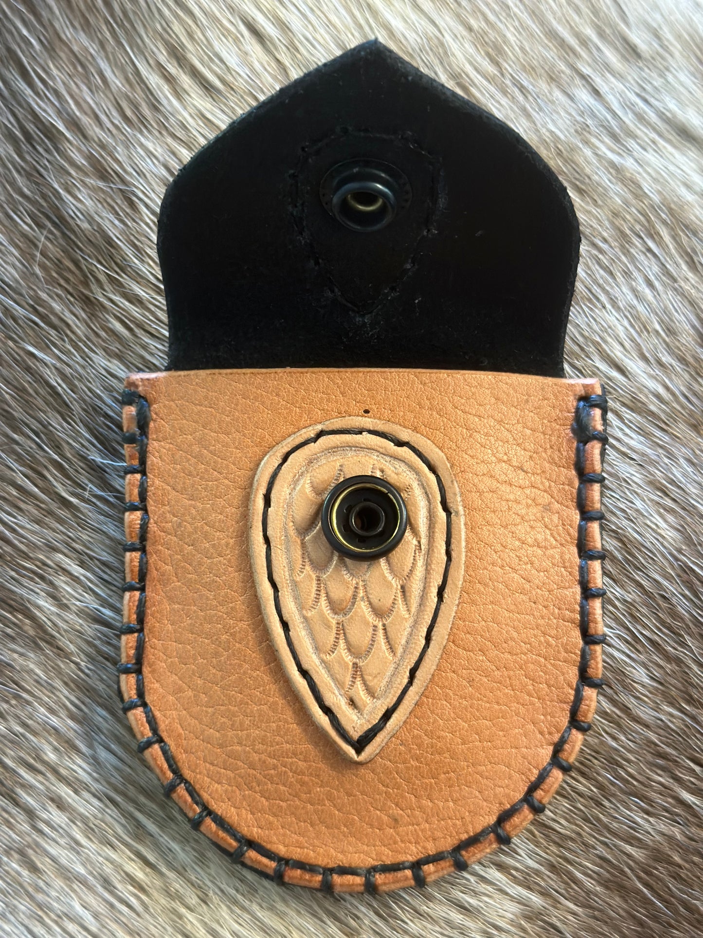 Limited Edition Variant Nipper Neck Pouch