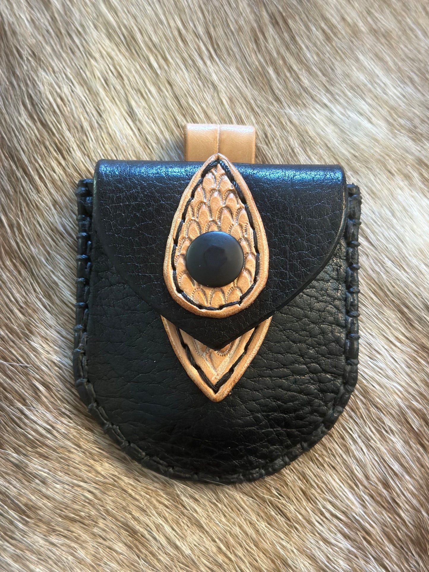 Limited Edition Variant Nipper Neck Pouch
