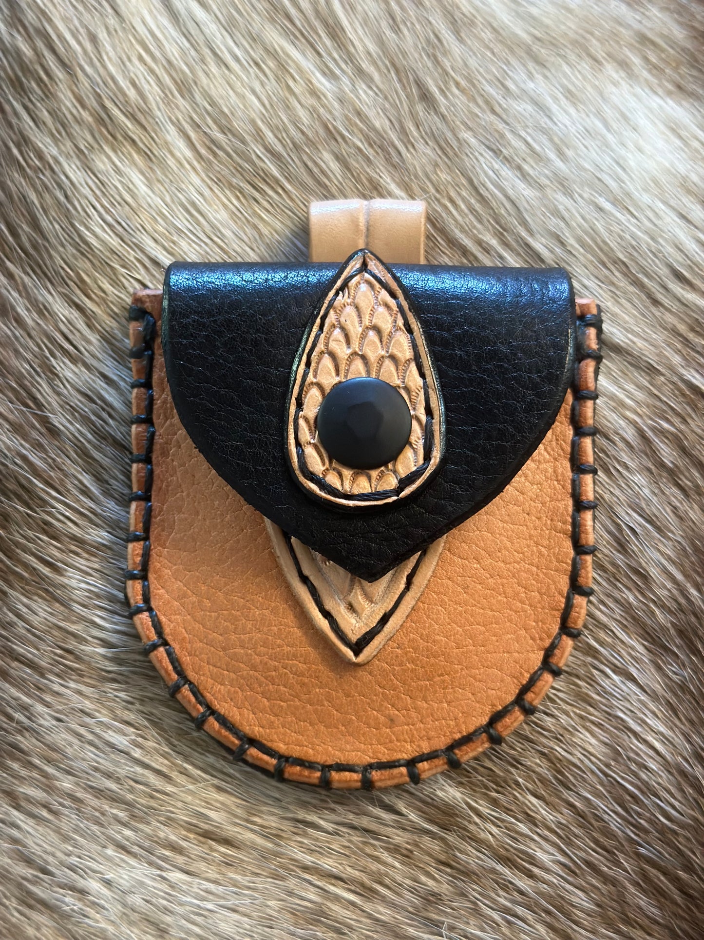 Limited Edition Variant Nipper Neck Pouch