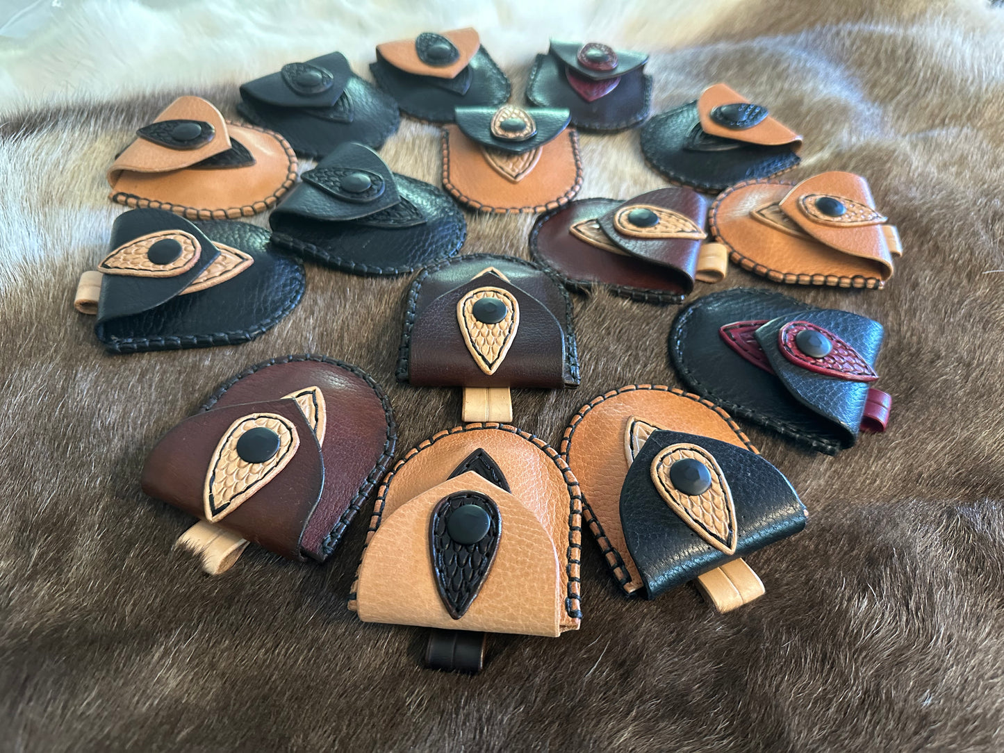 Limited Edition Variant Nipper Neck Pouch