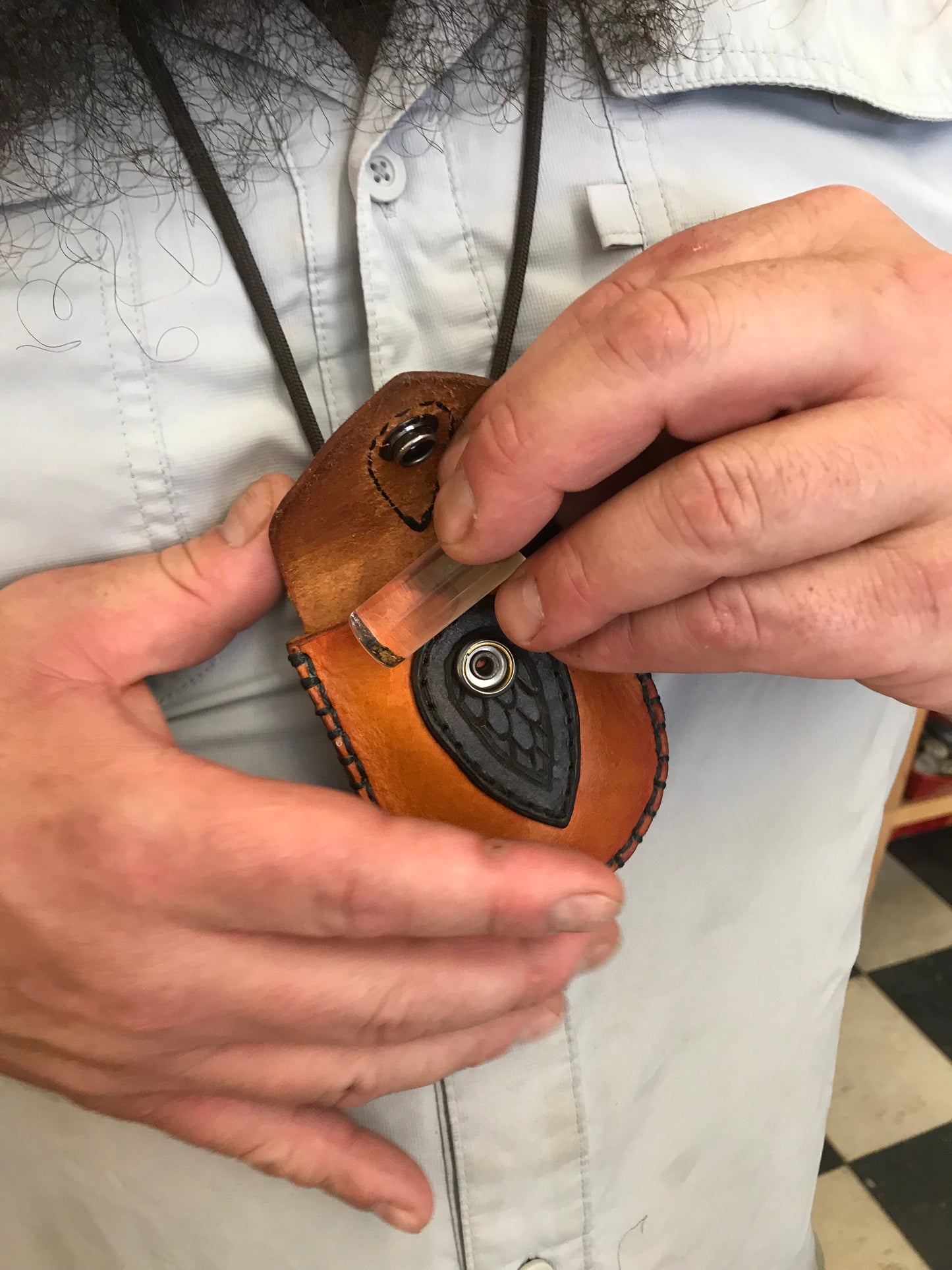 The Nipper neck pouch