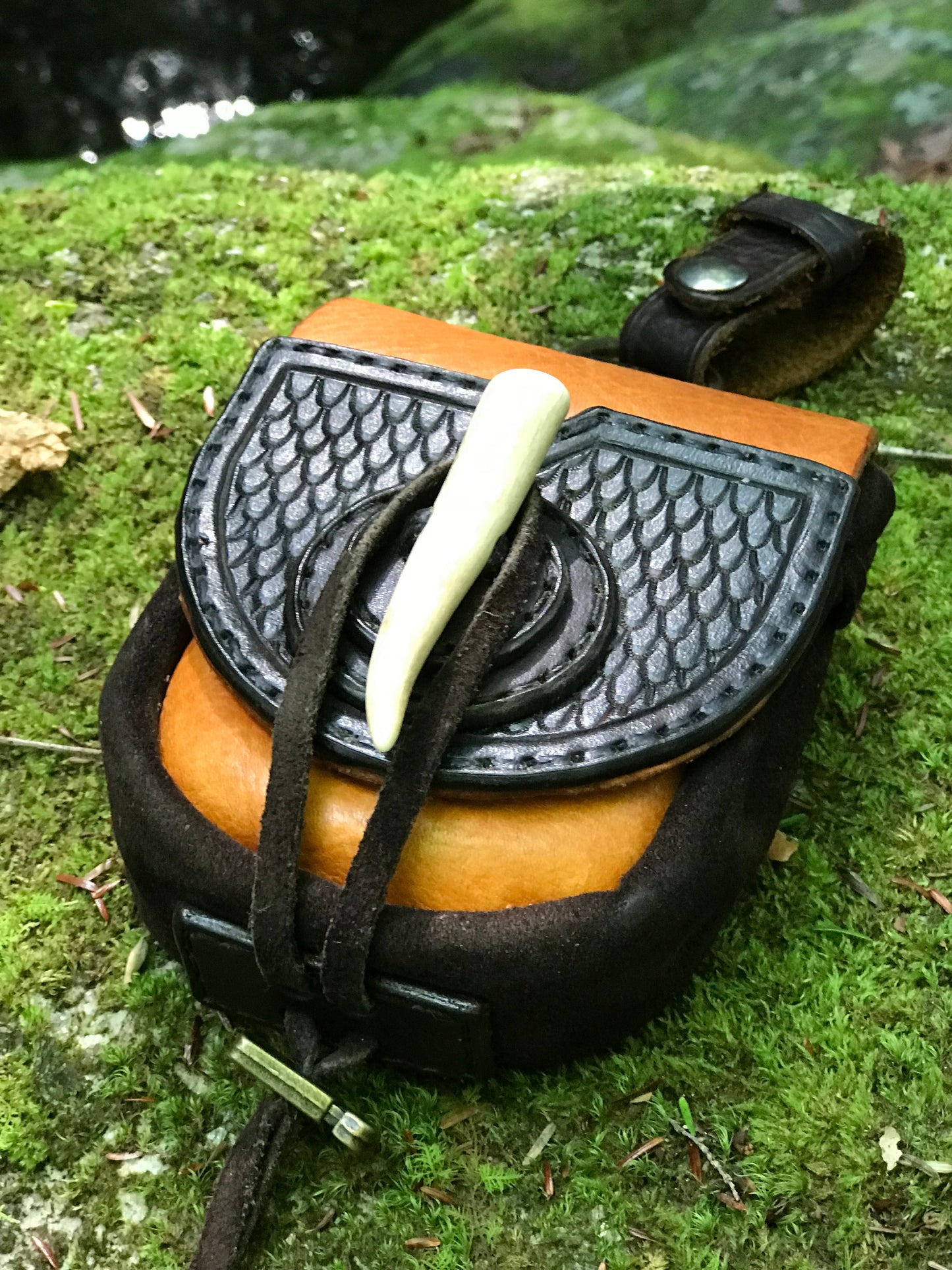 The Brushwood small belt pouch